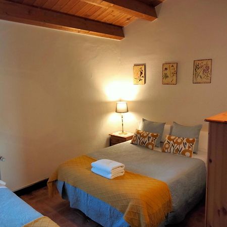 El Forn Rural Montmajor Exterior foto